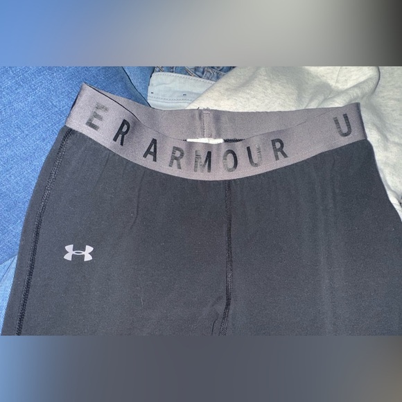 women’s under armour leggings - Picture 3 of 4